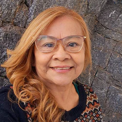 Josélia Bastos