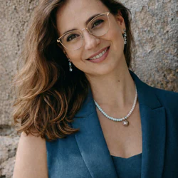 Mariana Guimarães